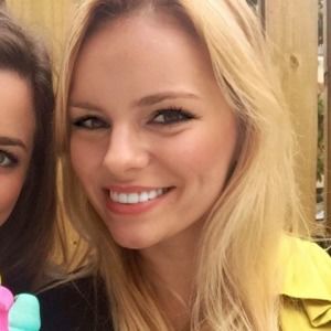 Meet your Posher, Emi